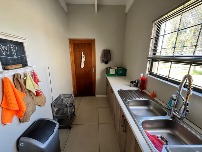 5 Bedroom Property for Sale in Dwarskersbos Western Cape